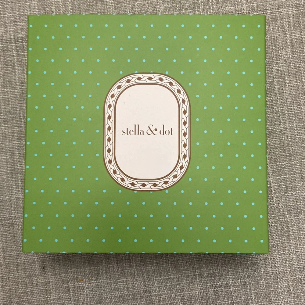 Stella & Dot silver swag necklace - Picture 5 of 5